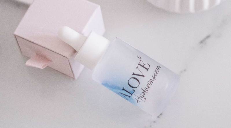Bye Bye Falten: Hyalove Hyaluron Serum